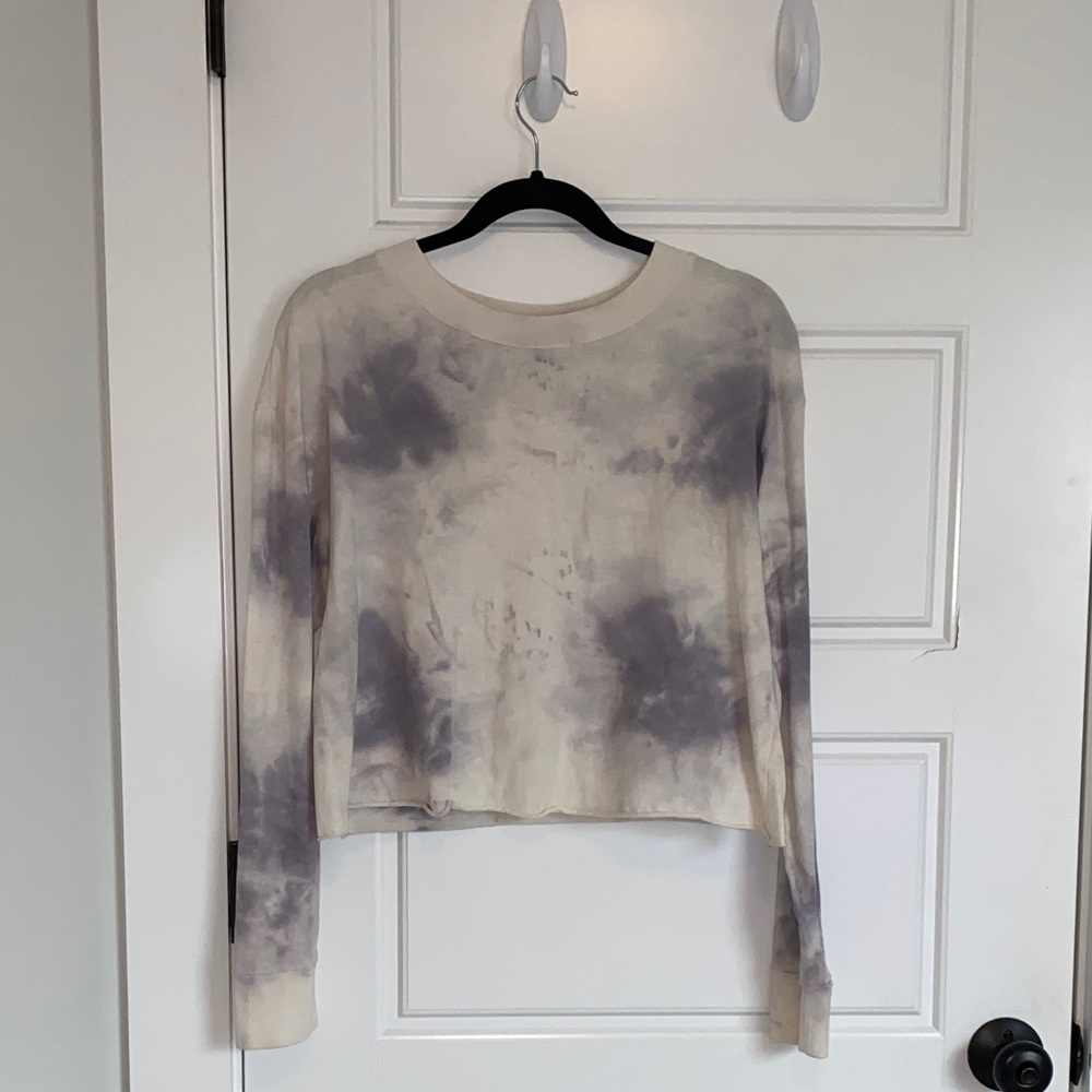 Tie-Dye Long Sleeve Women's Crop Top
